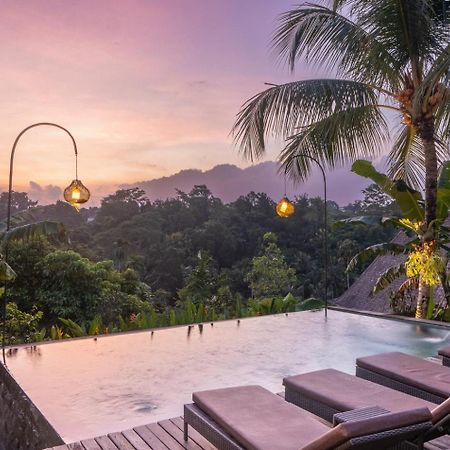 Mahadana Ubud エクステリア 写真