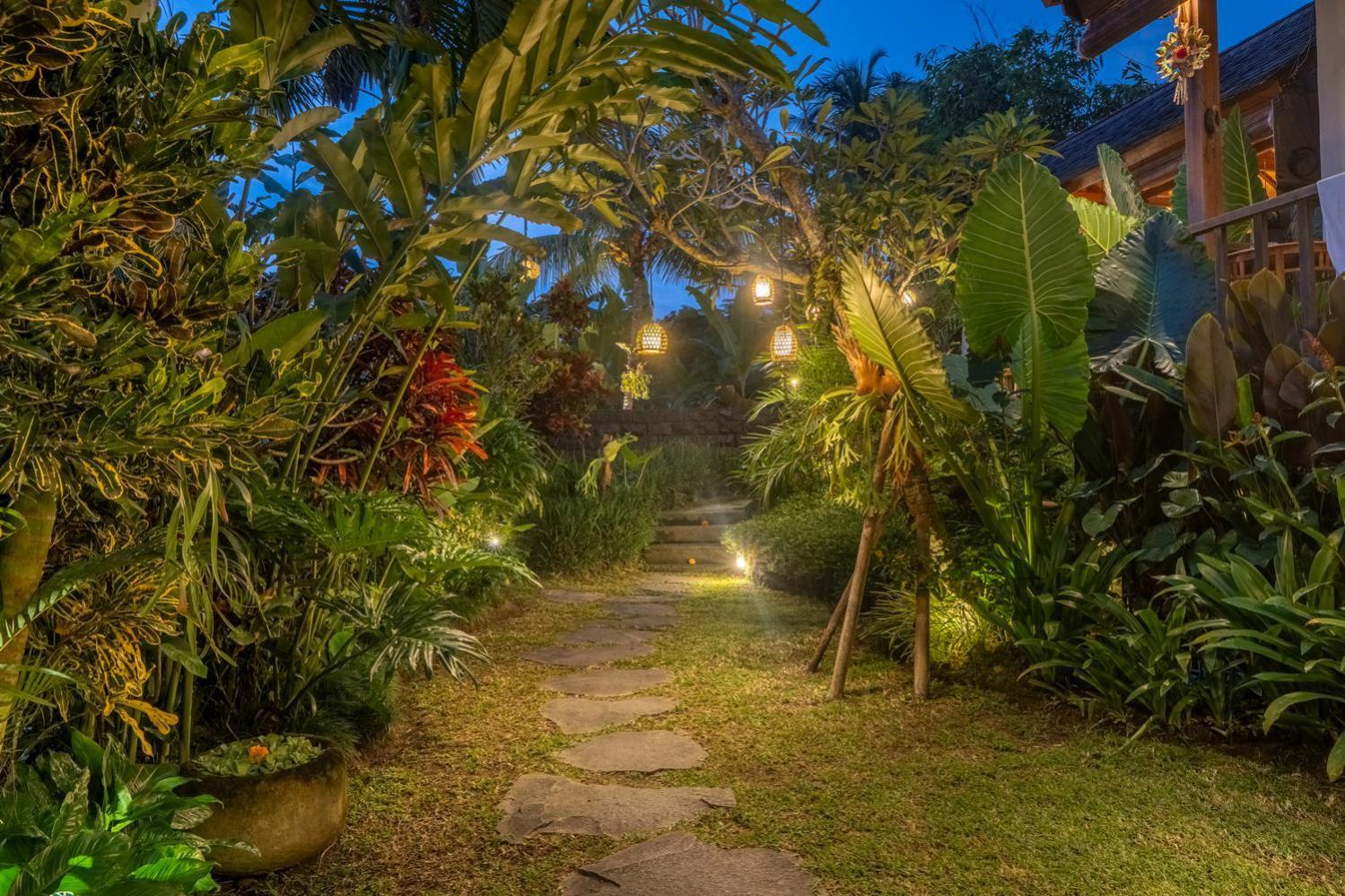 Mahadana Ubud エクステリア 写真