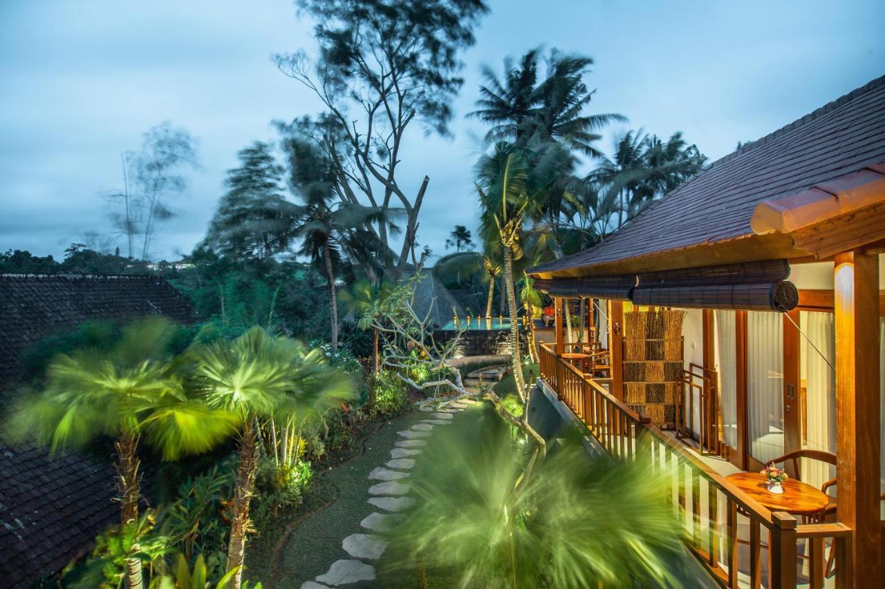 Mahadana Ubud エクステリア 写真